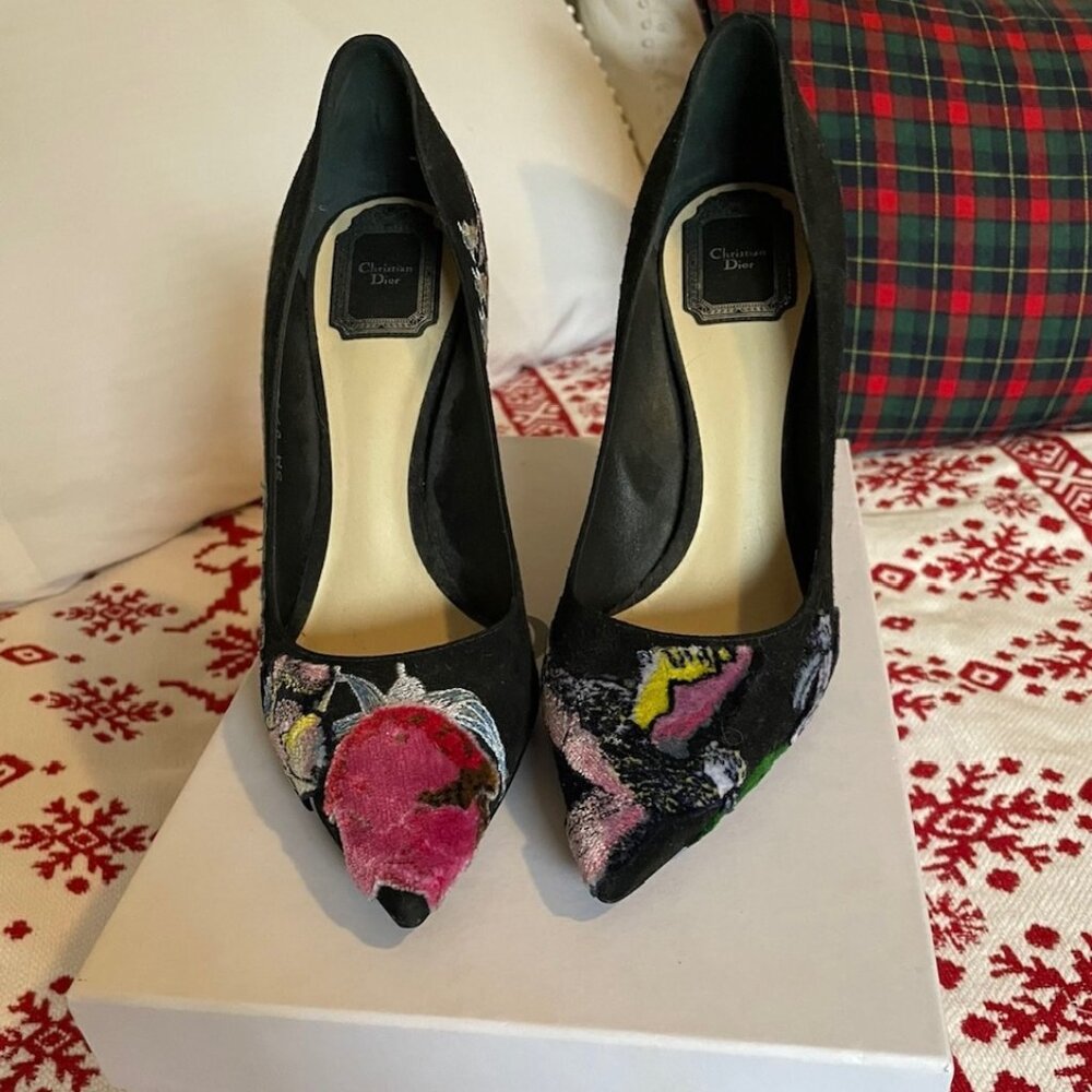 Dior Dior Black Suede Velvet Patch and Embroidered Pumps Size 38